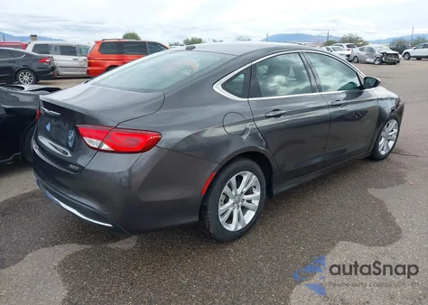 2015 Chrysler 200 Limited z USA, uszkodzony, nr VIN 1C3CCCAB1FN535361